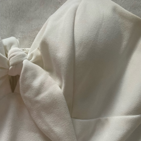 White Dress - Picture 3 of 4